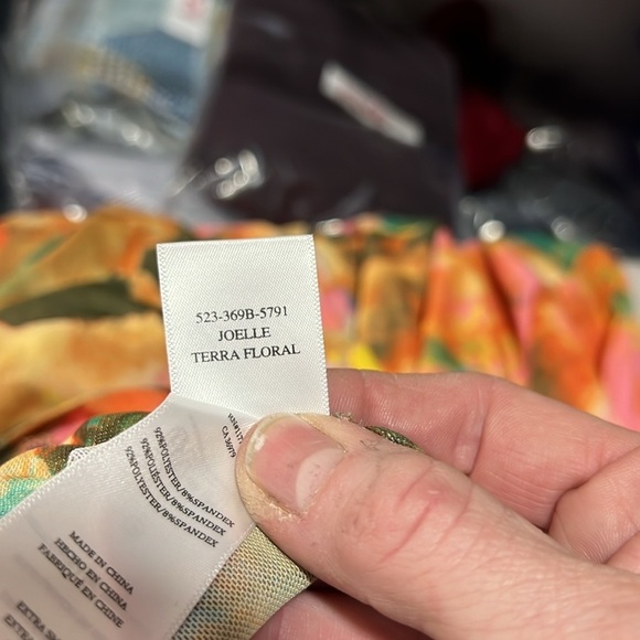 Rails Joelle Top and Anya Satin Skirt Set Size XS - Picture 11 of 16